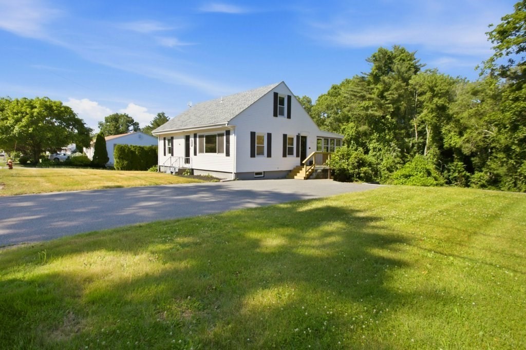 125 Davis Rd