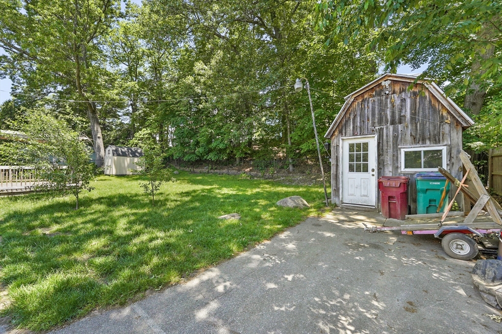 250 Wentworth Avenue