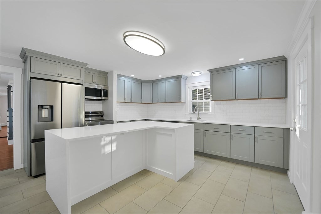 245 Wareham Rd