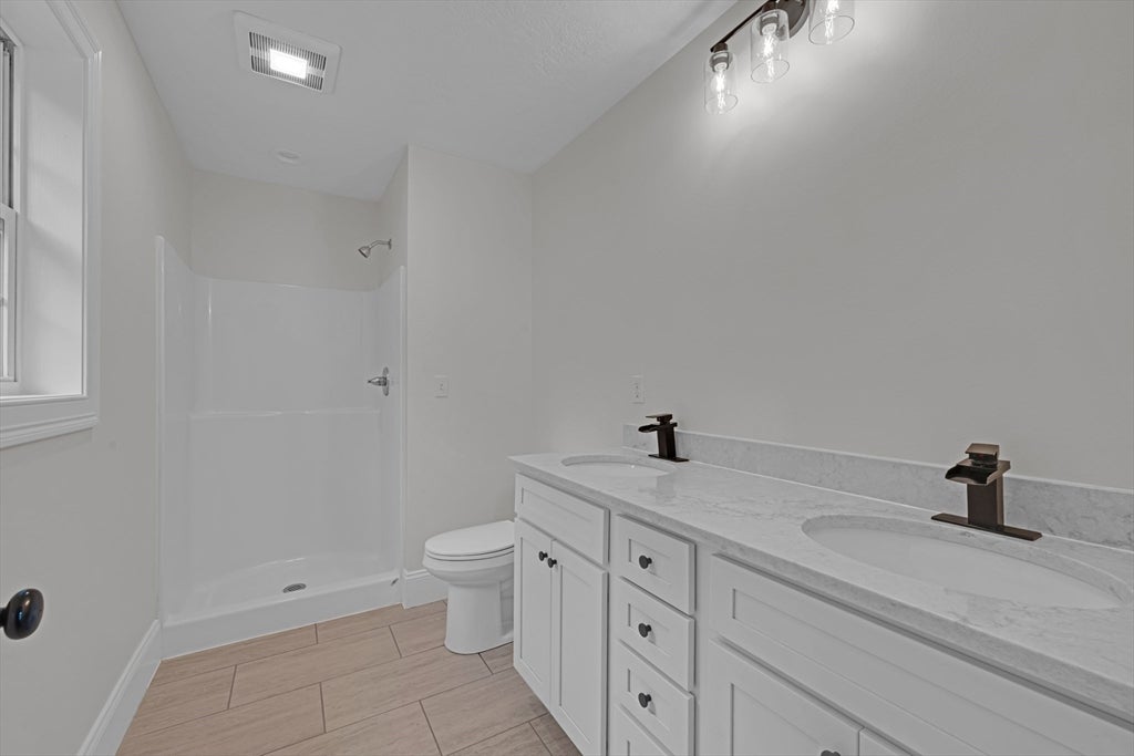 6 Depot St, Belchertown, MA, 6 Depot St, Belchertown, MA Photo #17