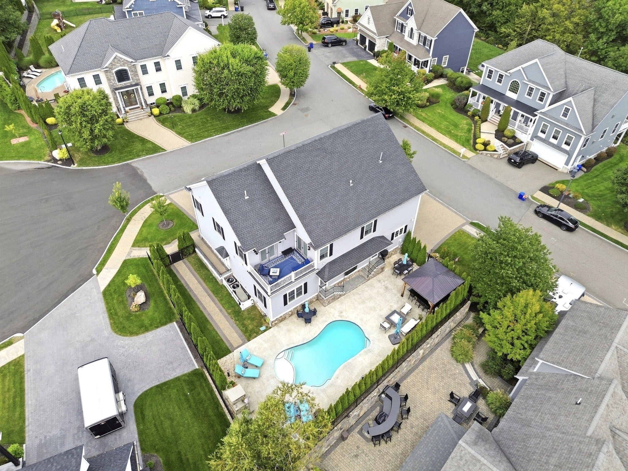 2 Oneil Way, Saugus, MA Photo #40