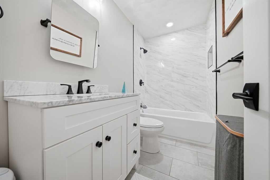 25 Margate Ave, Saugus, MA, 25 Margate Ave, Saugus, MA Photo #33