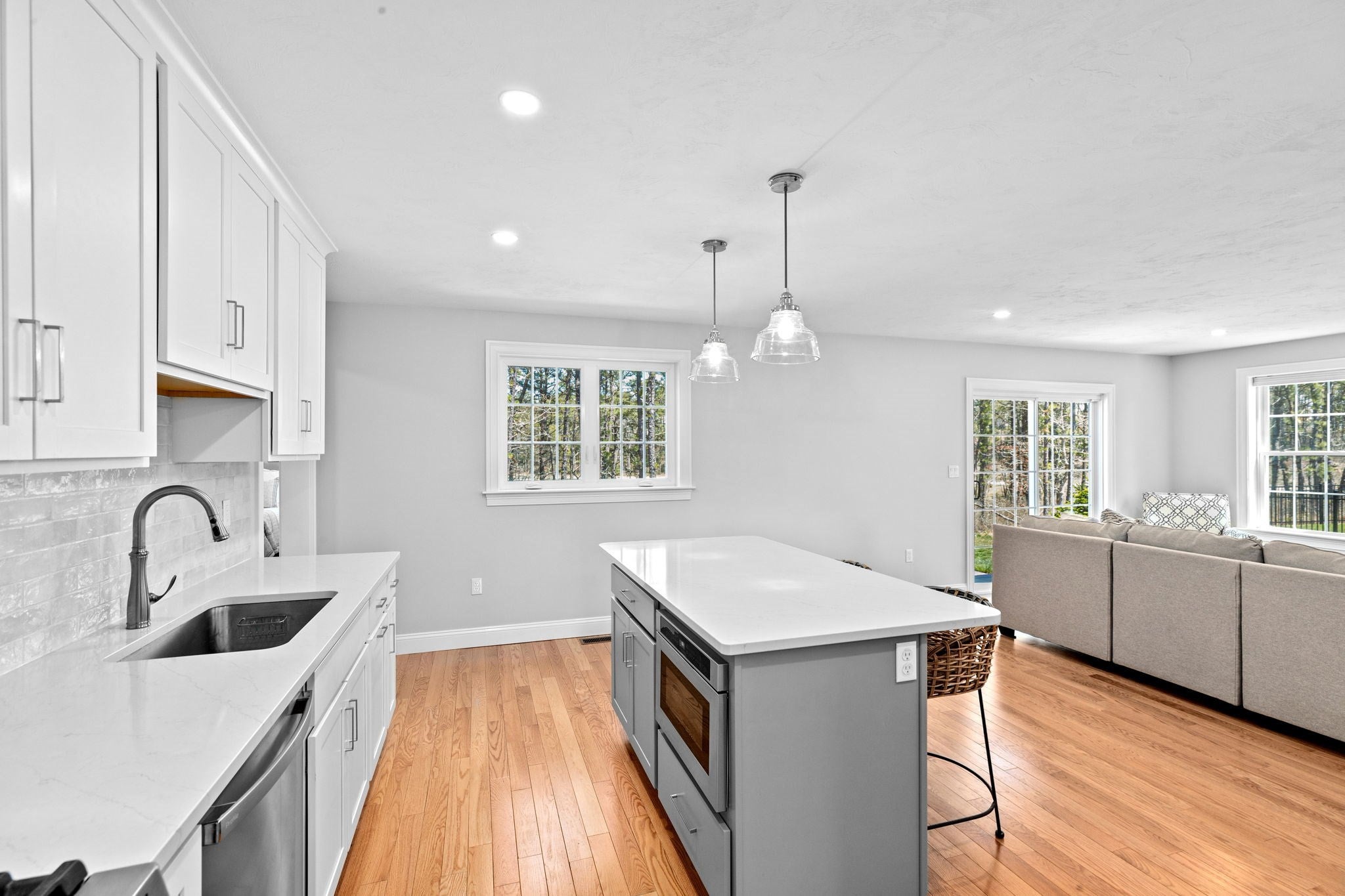 21 Blossom Drive, Plymouth, MA, 21 Blossom Drive, Plymouth, MA Photo #17