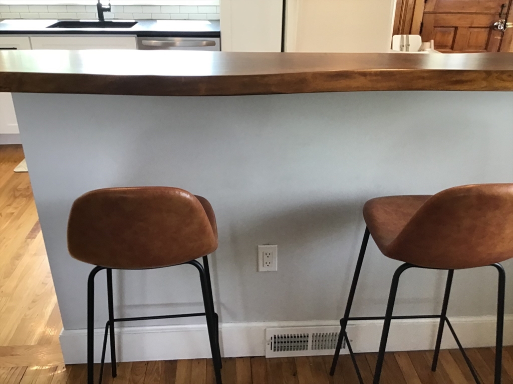 32 Hills St, Randolph, MA Photo #17