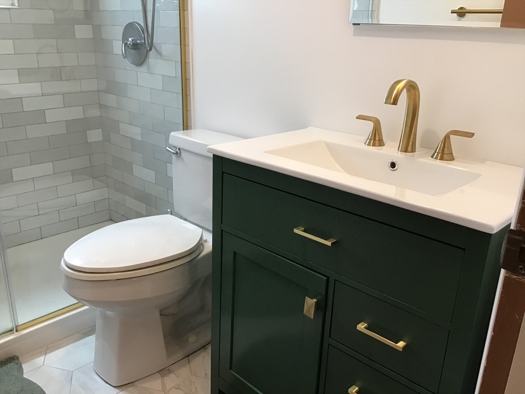 32 Hills St, Randolph, MA Photo #27