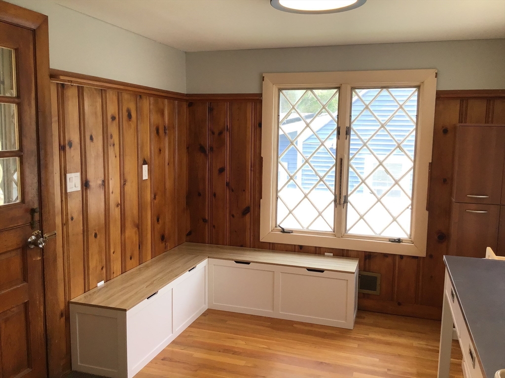 32 Hills St, Randolph, MA Photo #15