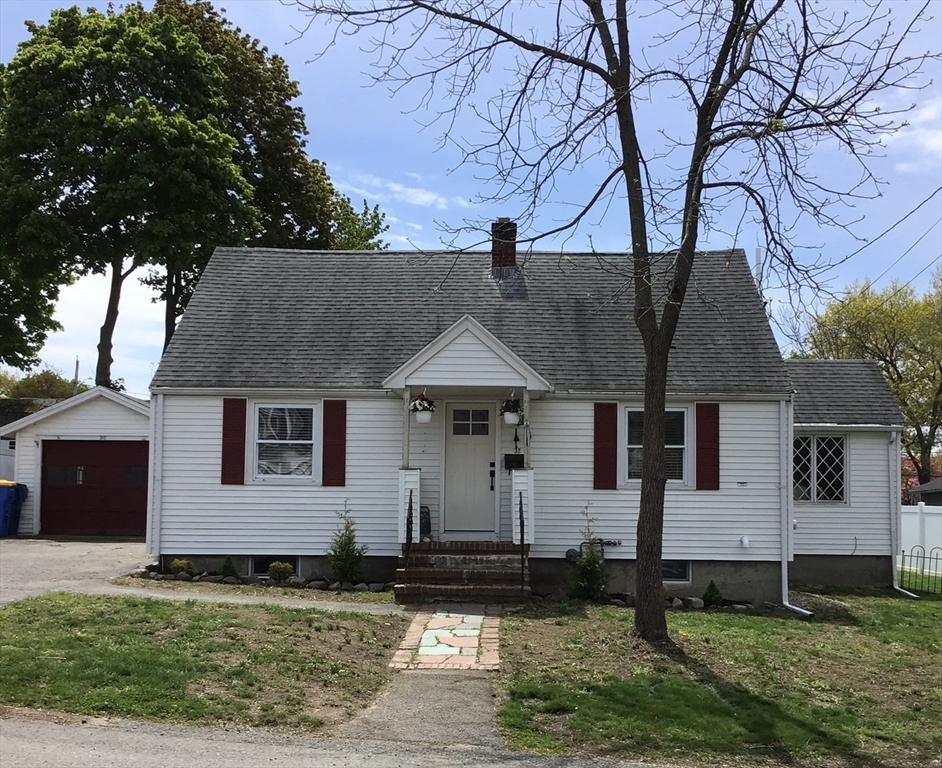 32 Hills St, Randolph, MA Photo #1