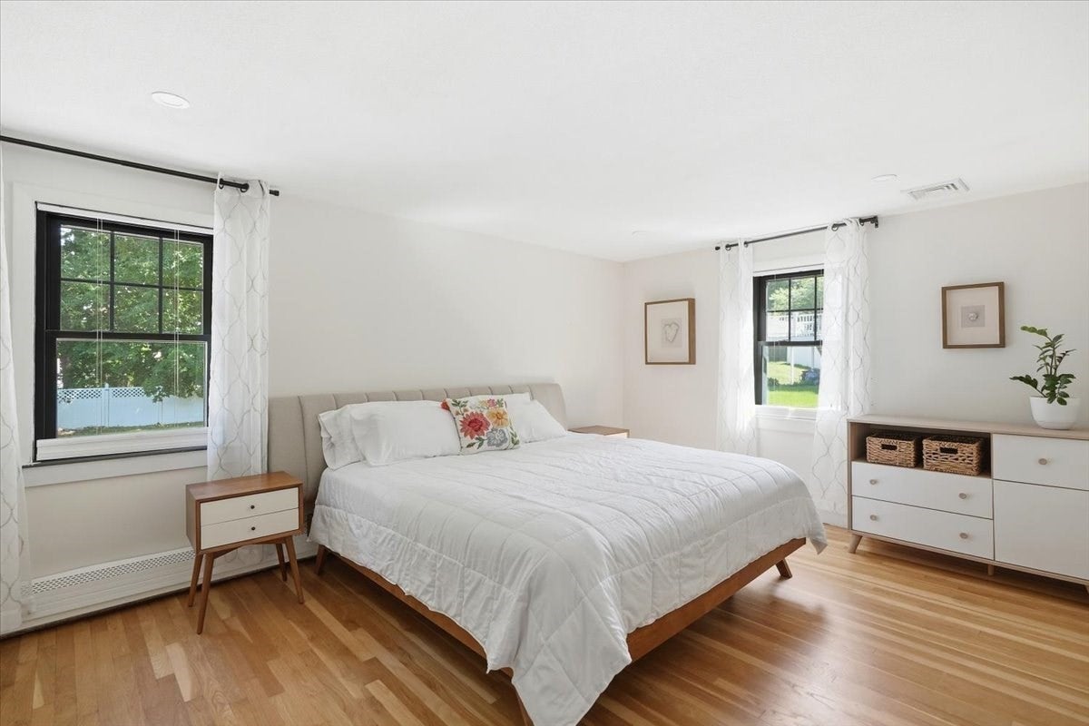 2 Hazelwood Dr, Hingham, MA Photo #20
