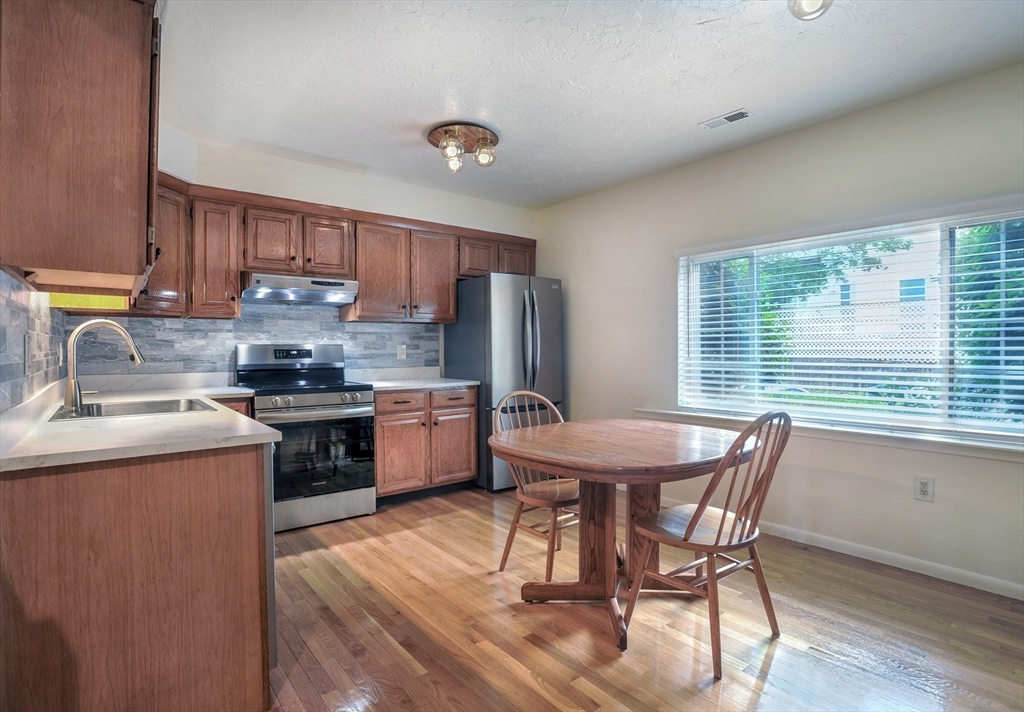 189 Tall Oaks Dr F