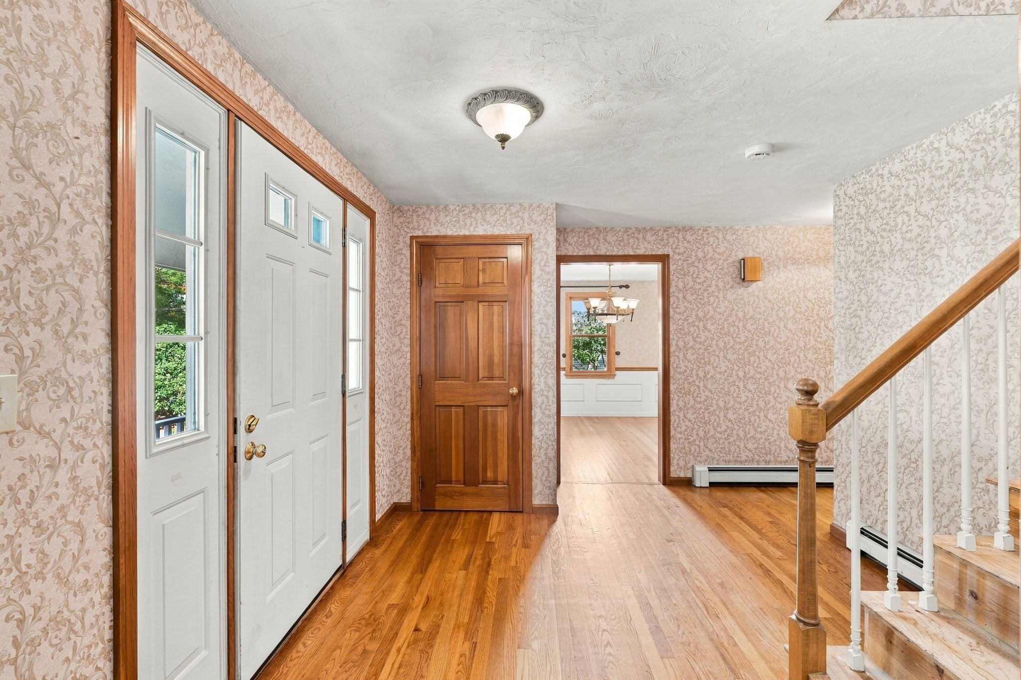 97 Fairway Dr
