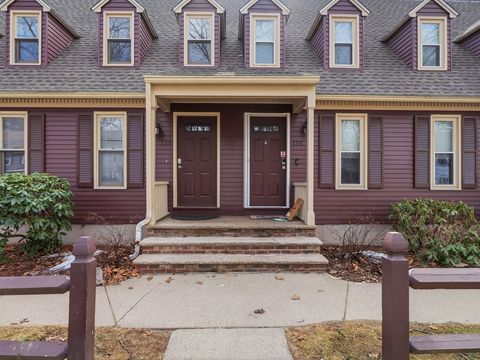 139 Wellman Ave 139 Chelmsford MA 01863