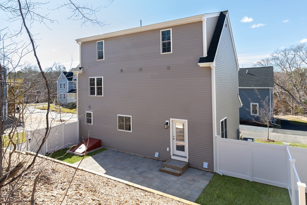 1234 State Rd 4