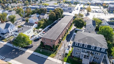 Photo of 146 Willow Street #32, Waltham, MA 02453 (MLS # 73504193)