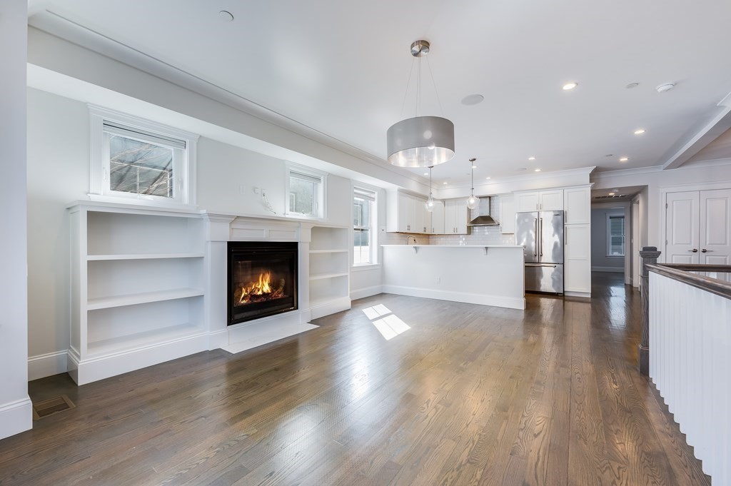 8 Enterprise St 1