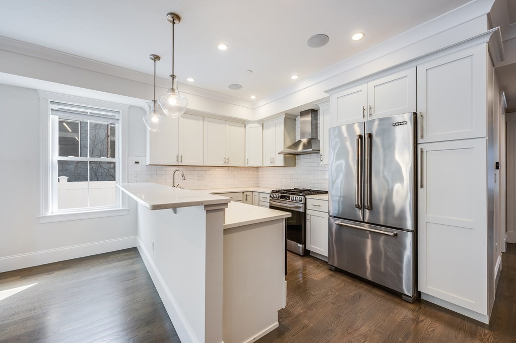 8 Enterprise St 1