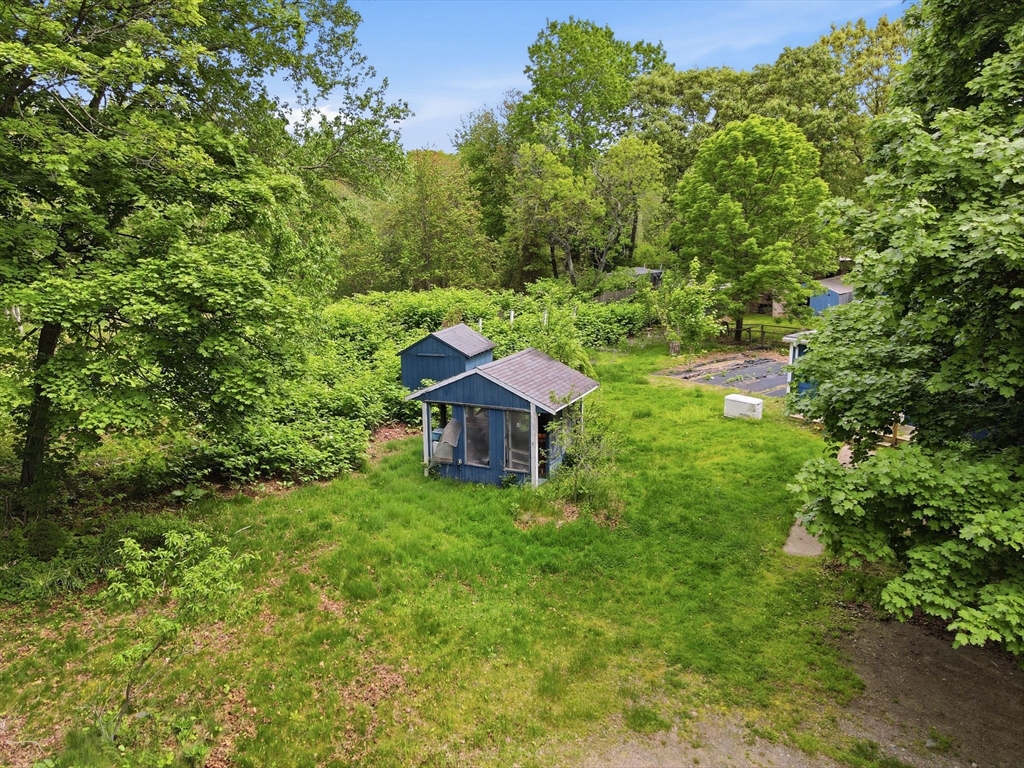 200 Stockbridge Rd