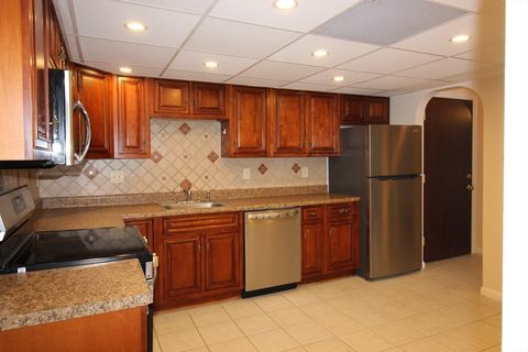 4 Kennedy Ln 47 Milford MA 01757