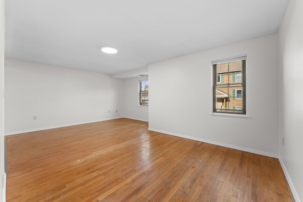 35 Eagle Ave #7, Brockton, MA Photo #18
