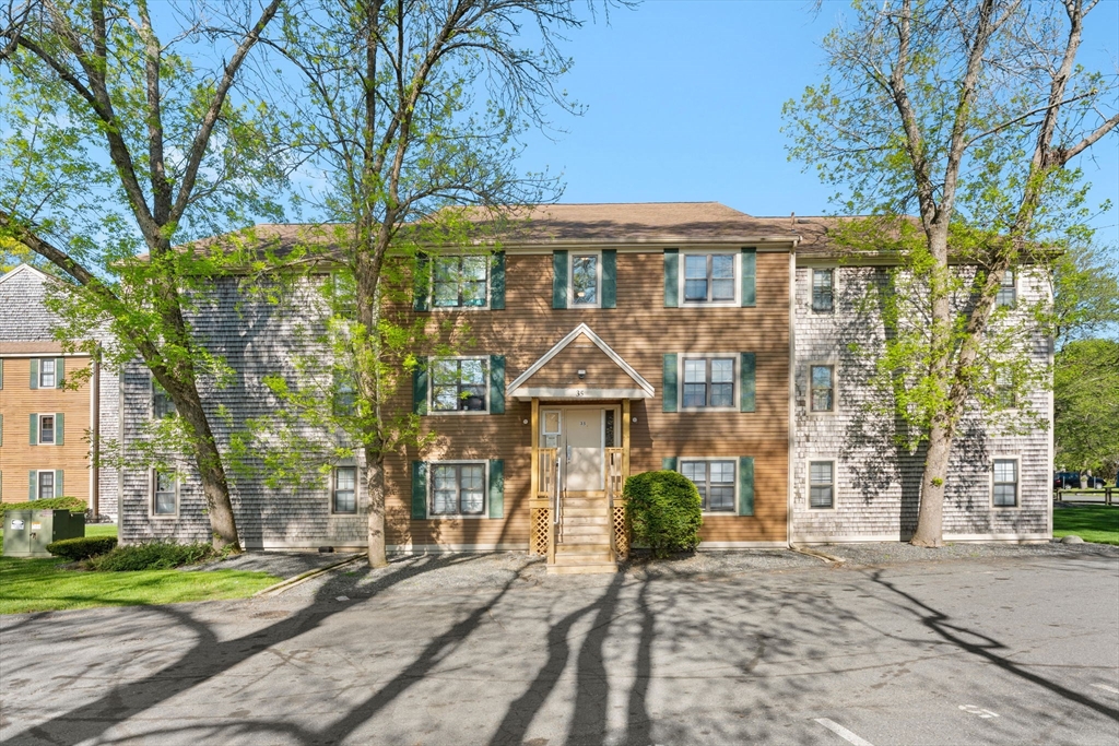 Photo of 35 Eagle Ave, Brockton, MA