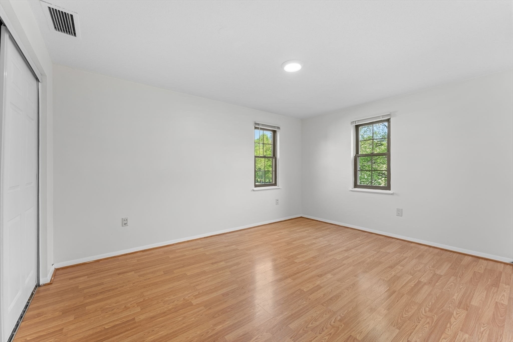 35 Eagle Ave #7, Brockton, MA Photo #20