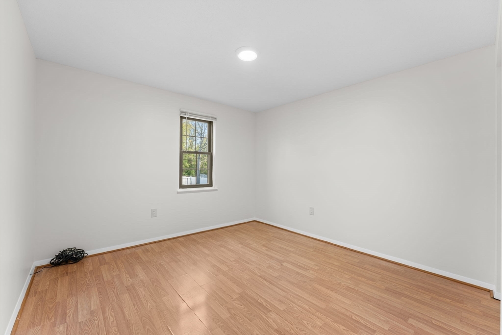 35 Eagle Ave #7, Brockton, MA Photo #22
