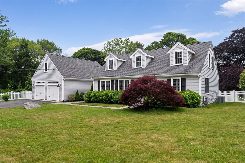 85 Mann Hill Rd