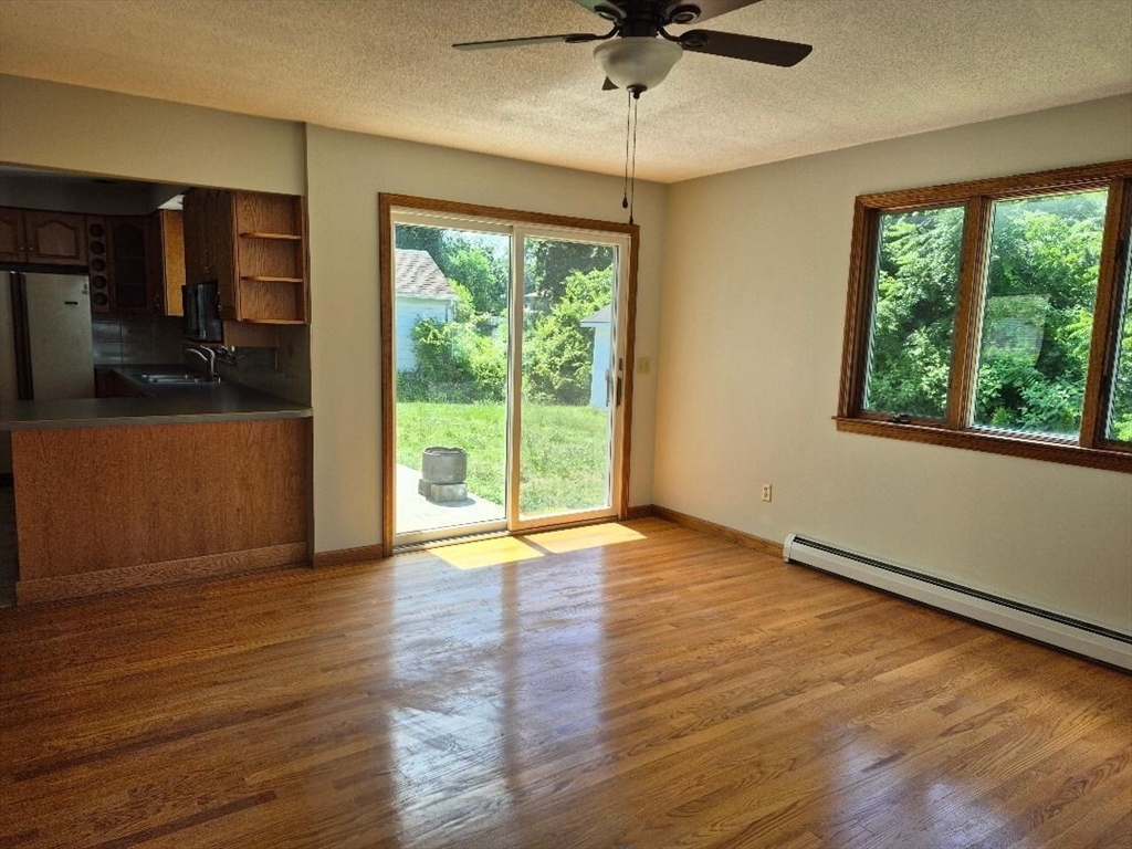 39 Higher St, Ludlow, MA Photo #11