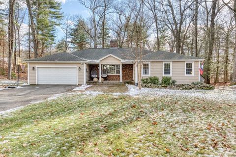 Photo of 64 Somerset Ln, Somers, CT 06071 (MLS # 73463807)