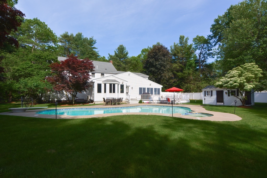 26 Kittredge St