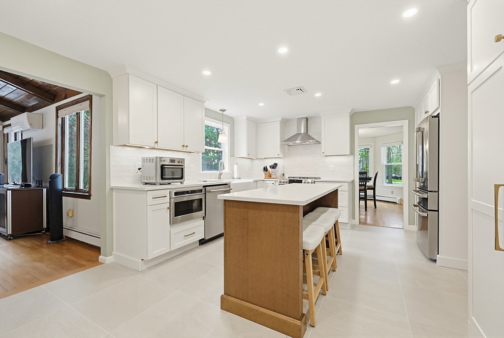 26 Kittredge St