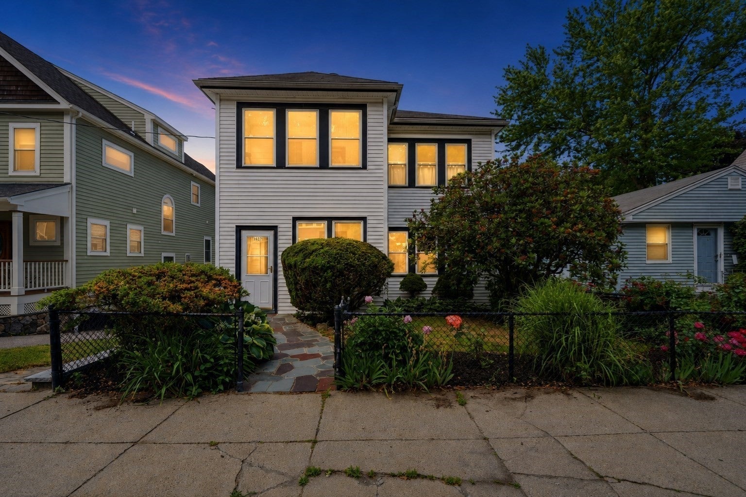 60-62 Cornell St 62, Boston MA 02131