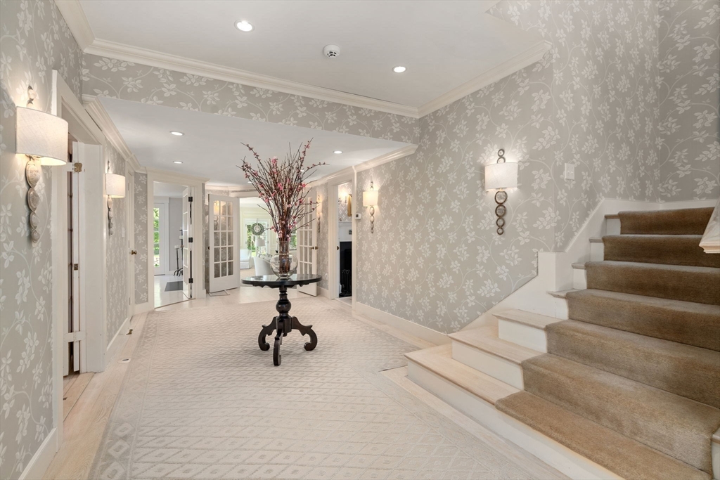 4 Claybrook Rd