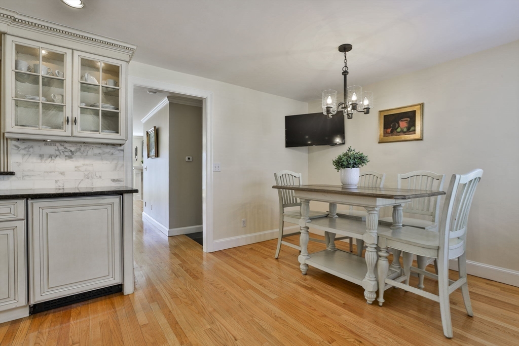 14 Hawkswood Ests Ests #14, Amesbury, MA Photo #17