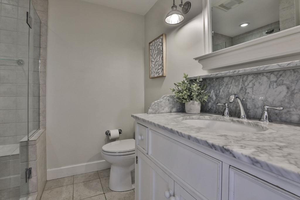 14 Hawkswood Ests Ests #14, Amesbury, MA Photo #28