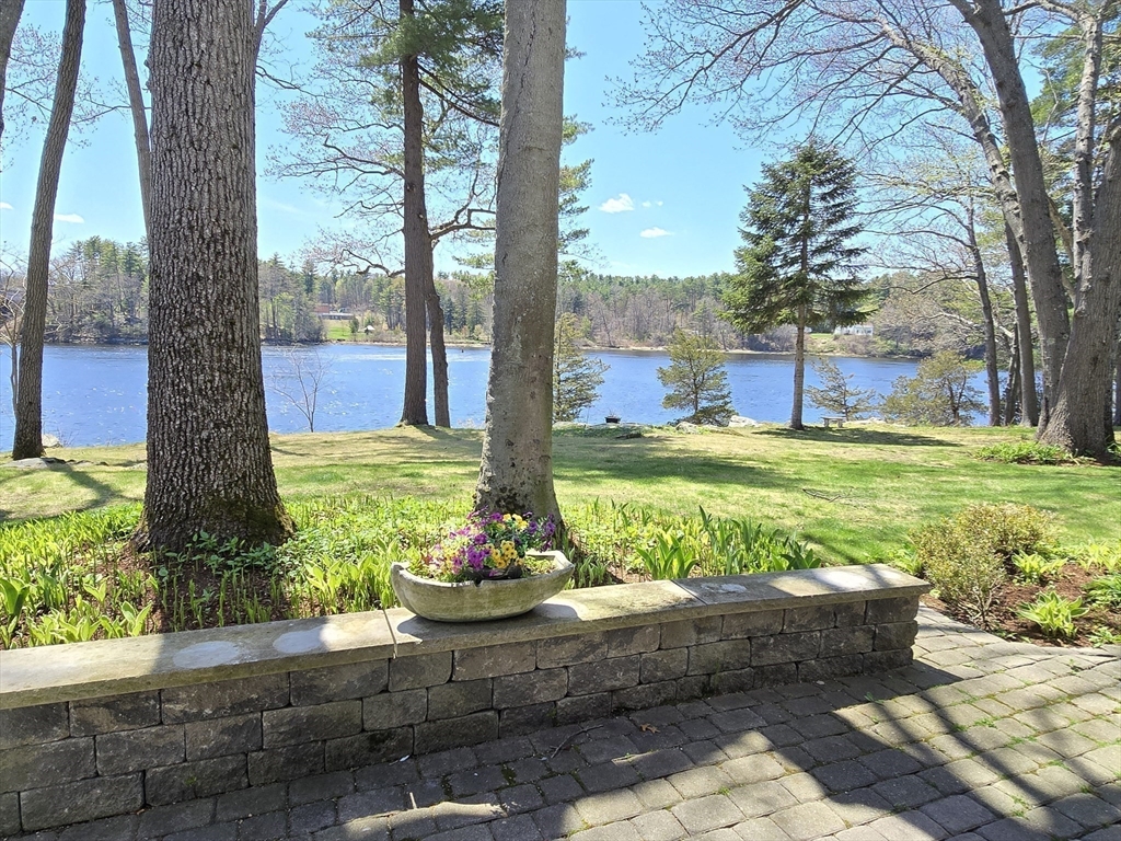 14 Hawkswood Ests Ests #14, Amesbury, MA Photo #36