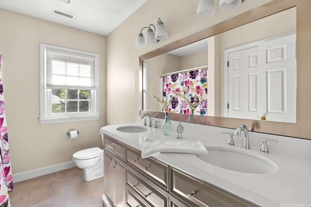 247 Bridges Ln, North Andover, MA, 247 Bridges Ln, North Andover, MA Photo #32
