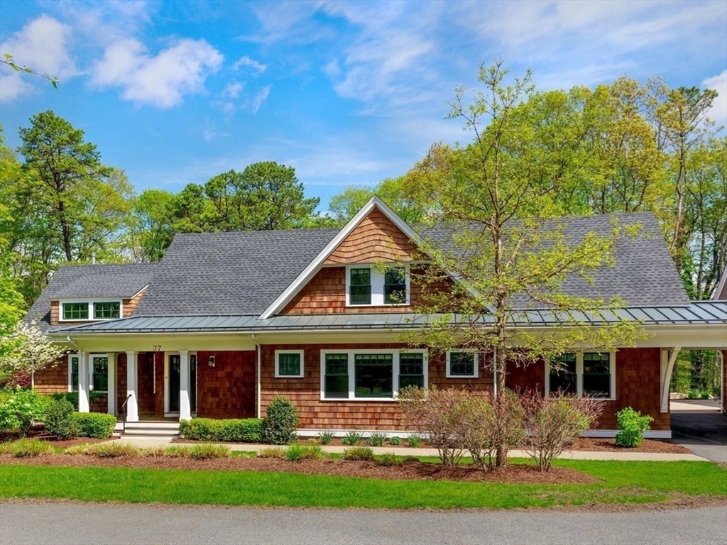 37 Cottage Cir 37