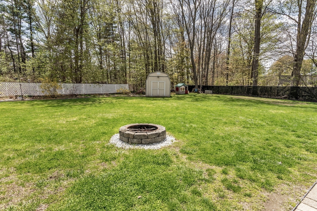 8 Portsmouth Rd, Amesbury, MA Photo #35