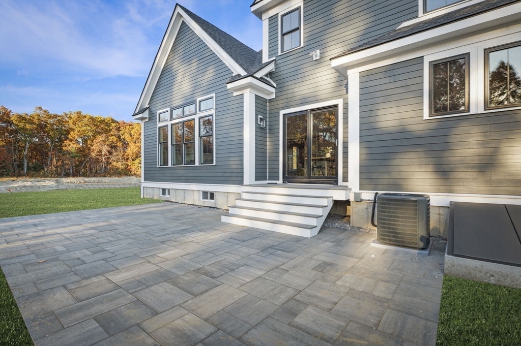 6 Weeping Willow Way