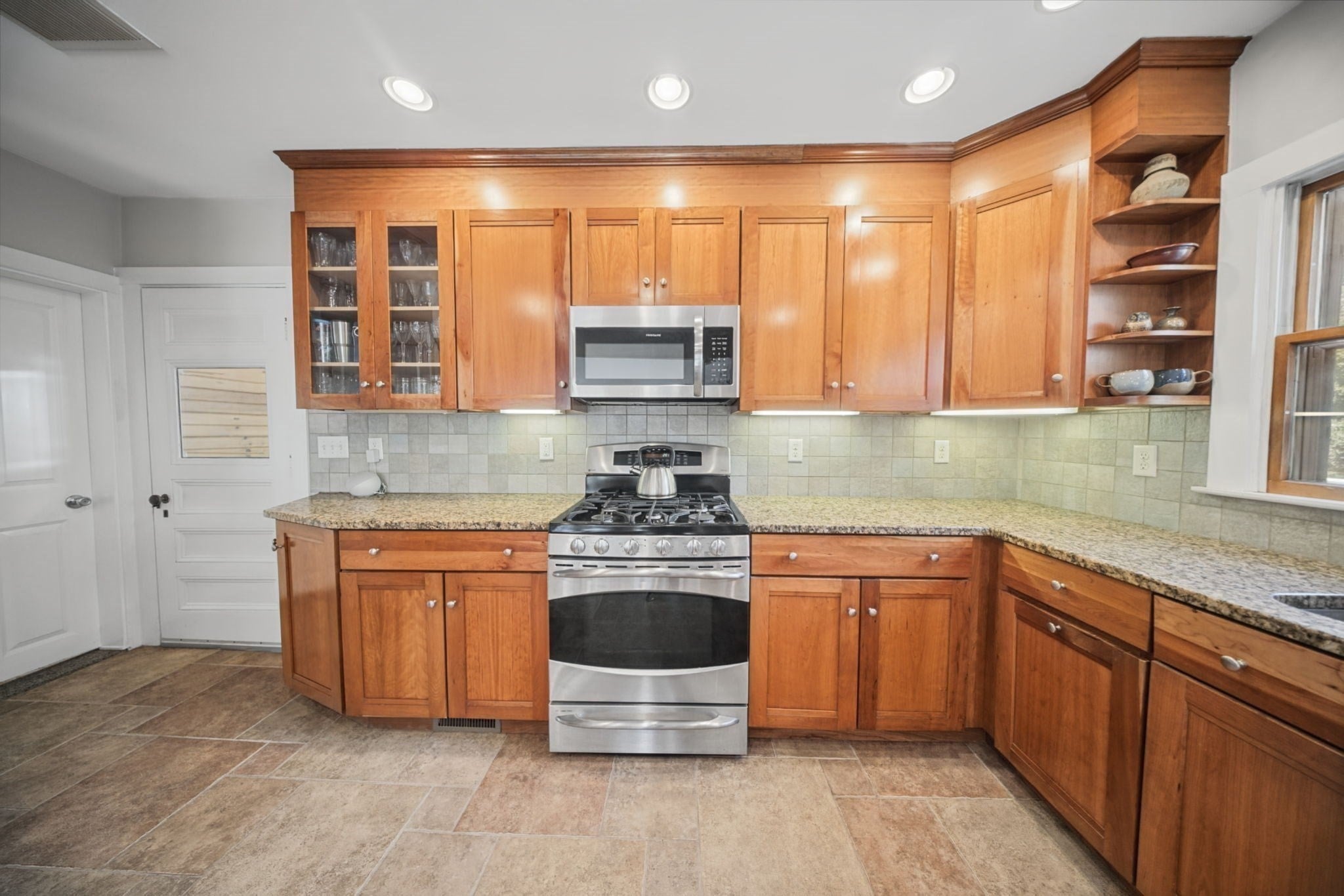 745 Williams St, Dighton, MA, 745 Williams St, Dighton, MA Photo #7