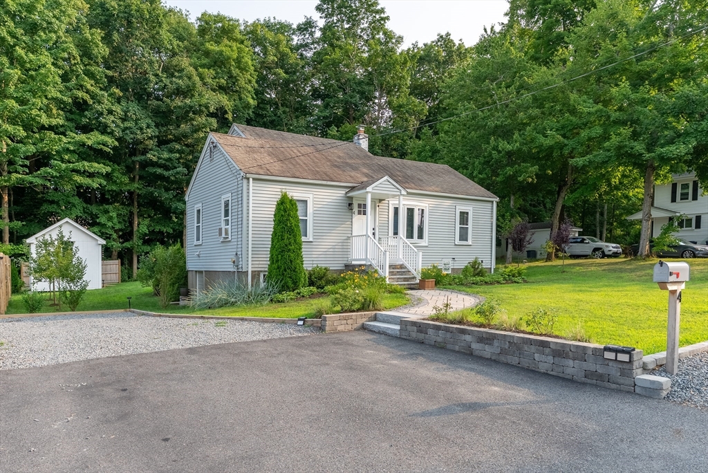 4 Glenwood Ave