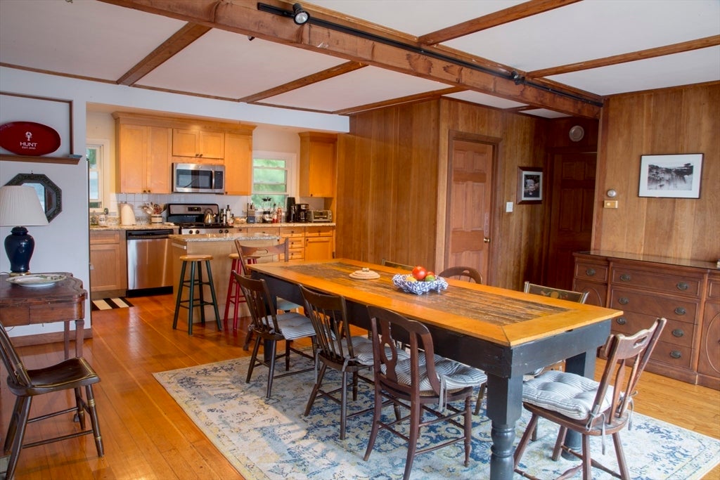 11 Dennison St, Gloucester, MA Photo #5