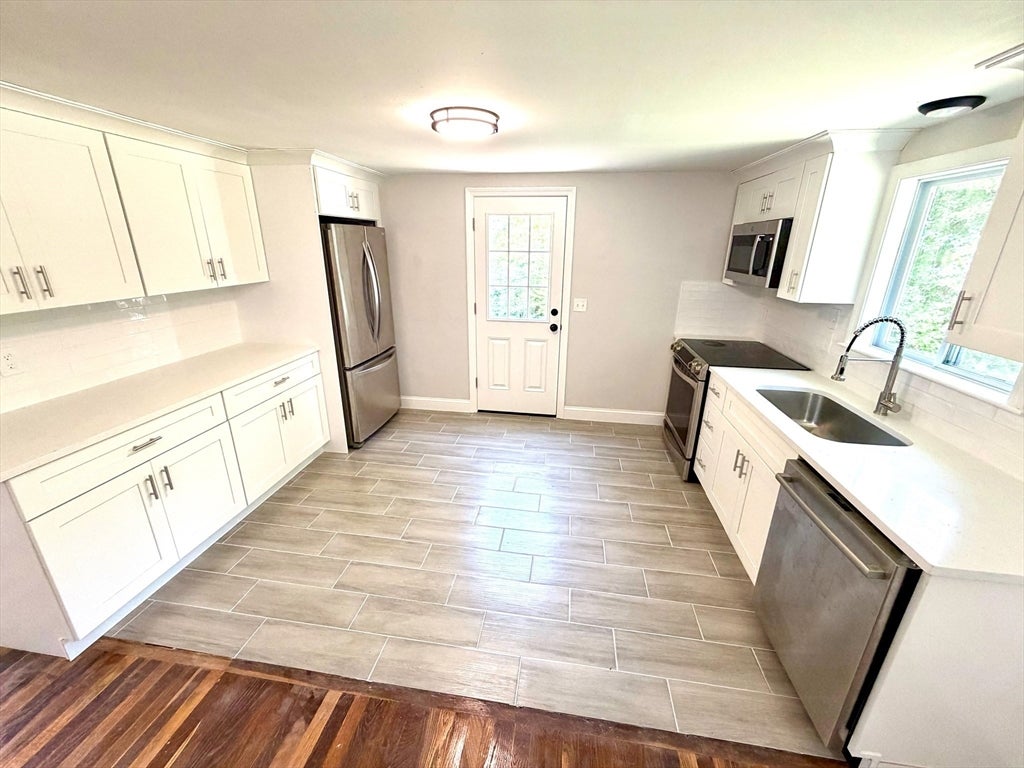 64 King St, Raynham, MA, 64 King St, Raynham, MA Photo #2