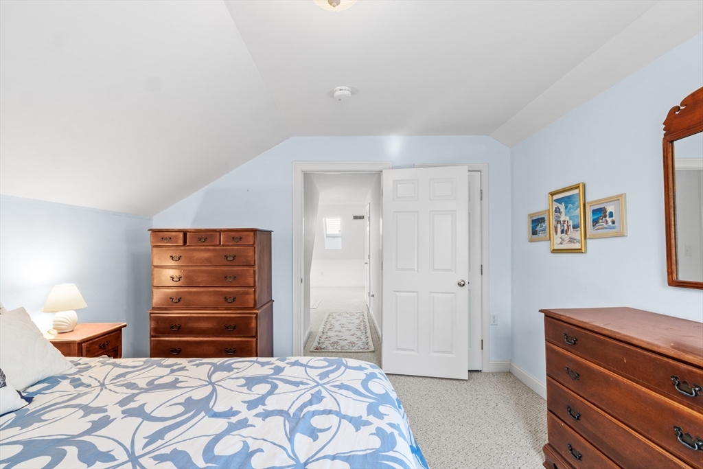 45 Benjaman Dr 45
