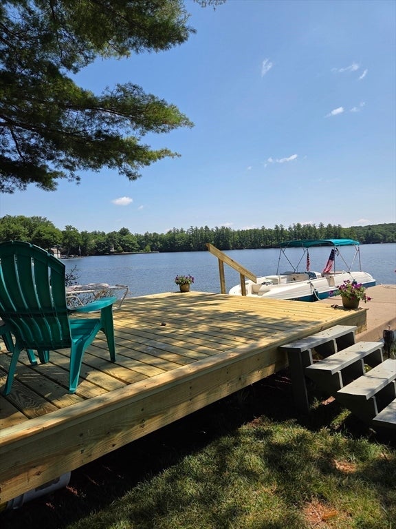 881 Flat Hill Rd