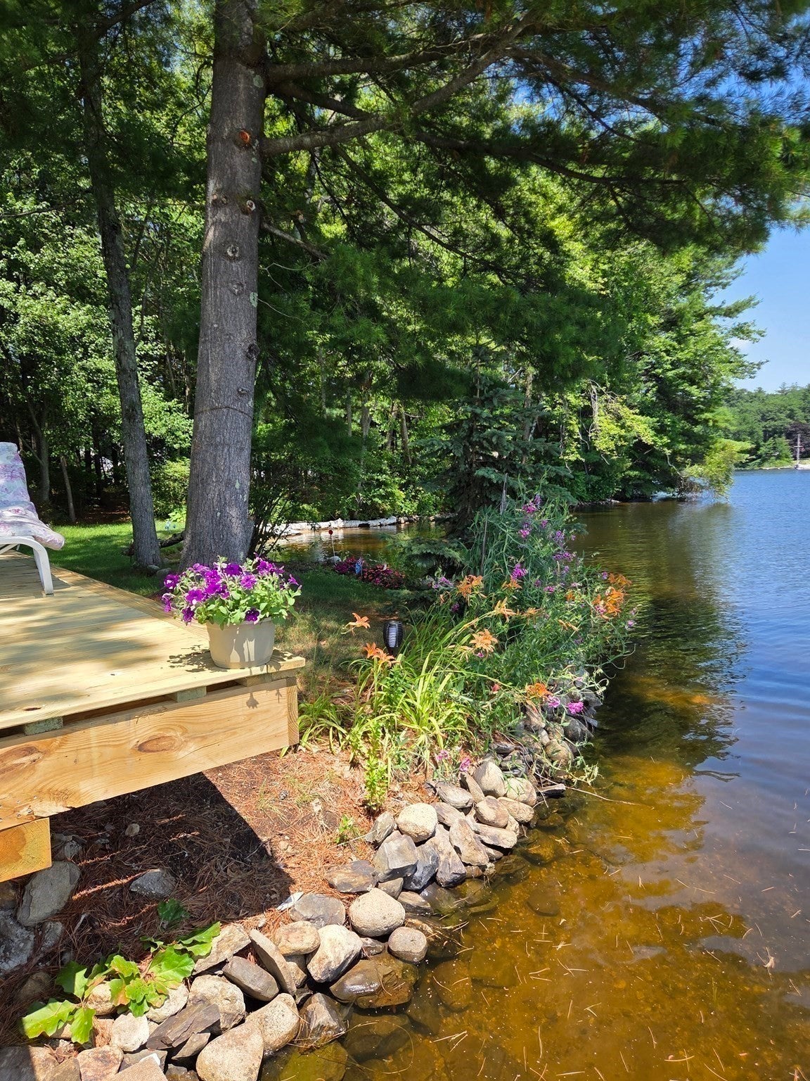 881 Flat Hill Rd