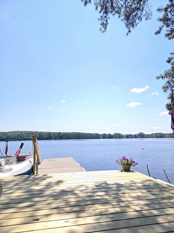 881 Flat Hill Rd