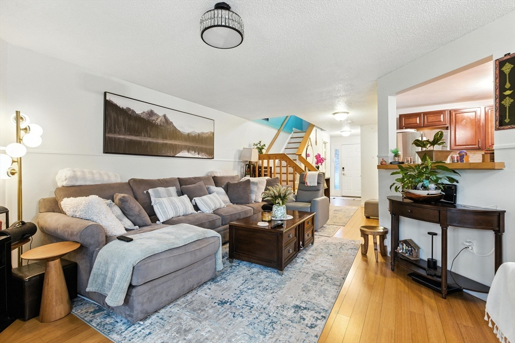 102 Chapman Pl 102