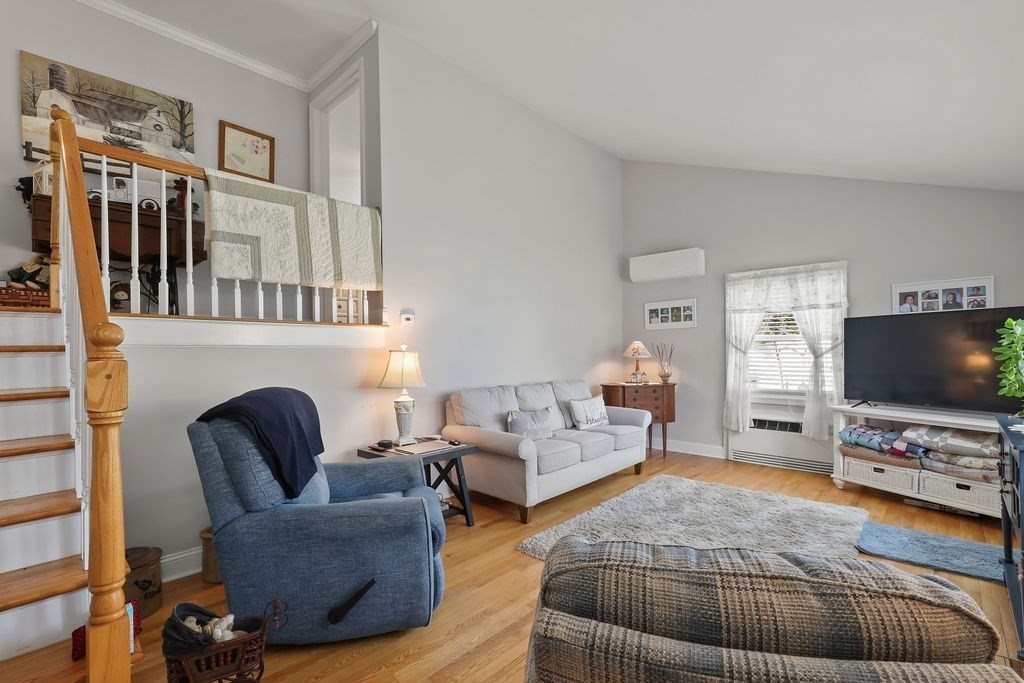 34 Harbeck St, Acushnet, MA Photo #8
