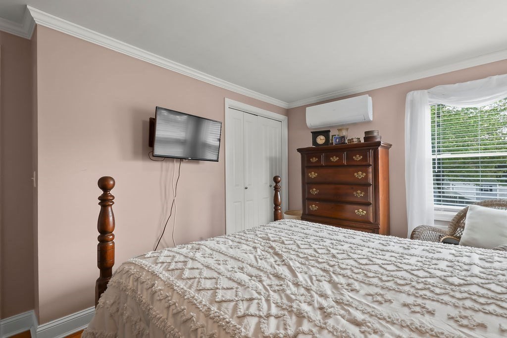 34 Harbeck St, Acushnet, MA Photo #21